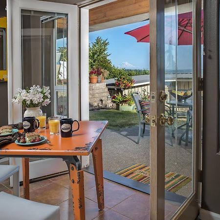 Three Tree Point Bed And Breakfast Burien Екстер'єр фото