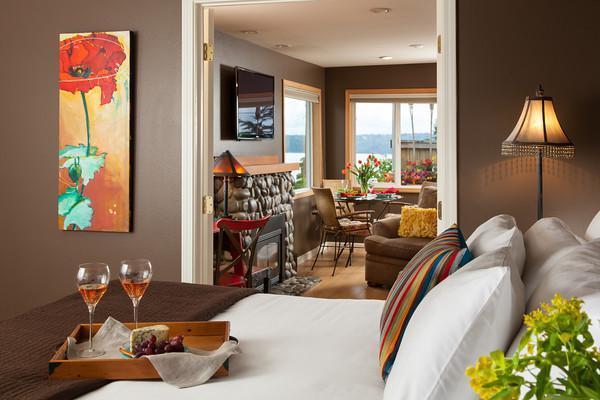 Three Tree Point Bed And Breakfast Burien Екстер'єр фото